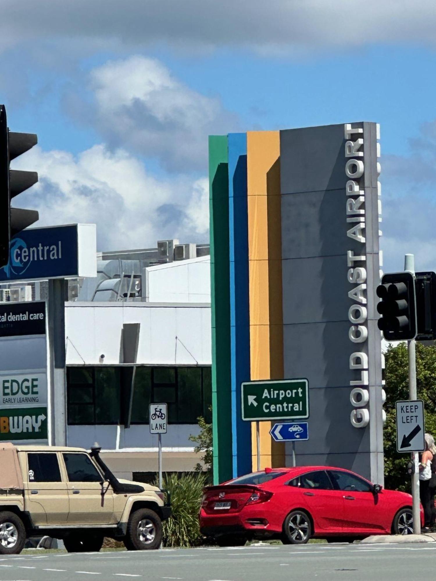 Gold Coast Airport Motel - Only 300 Meters To Airport Terminal Exterior photo