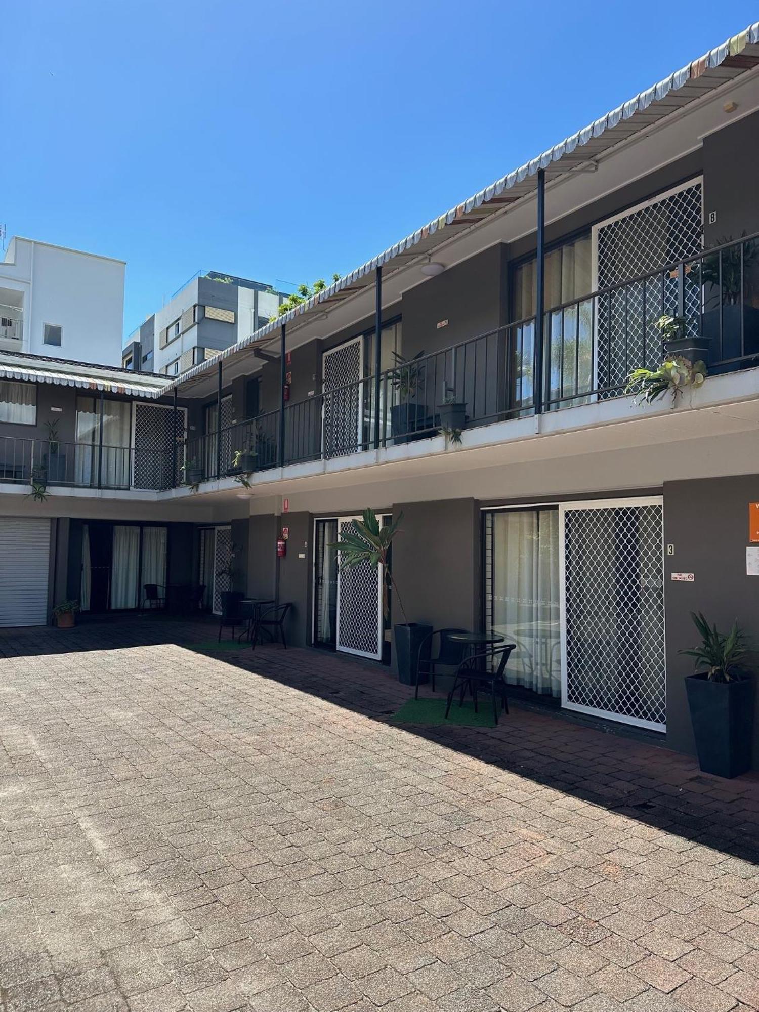 Gold Coast Airport Motel - Only 300 Meters To Airport Terminal Exterior photo